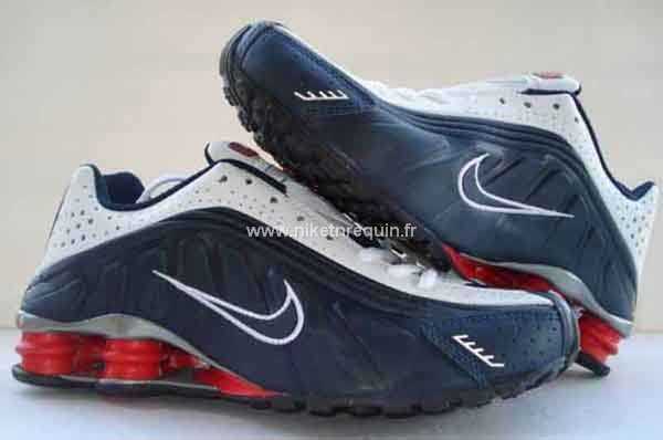 Nike Shox R4 Baskets Courir Marine Fonce Blanc